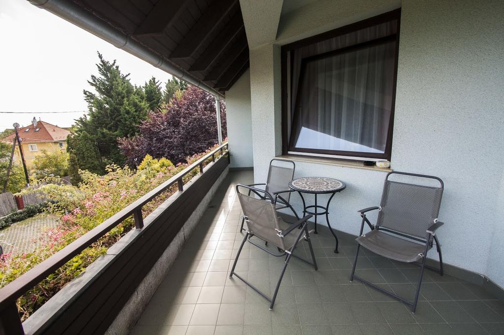 Dominika Apartman Hotel Budapest Exterior photo